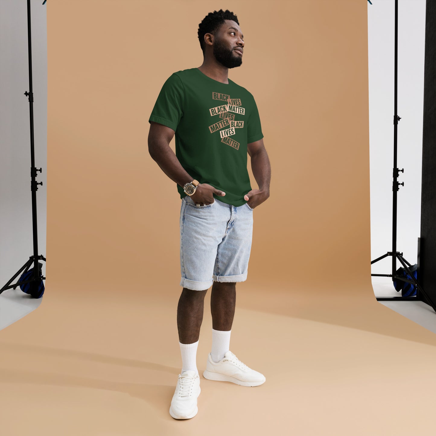 Black man wearing the Black Lives Matter T shirt