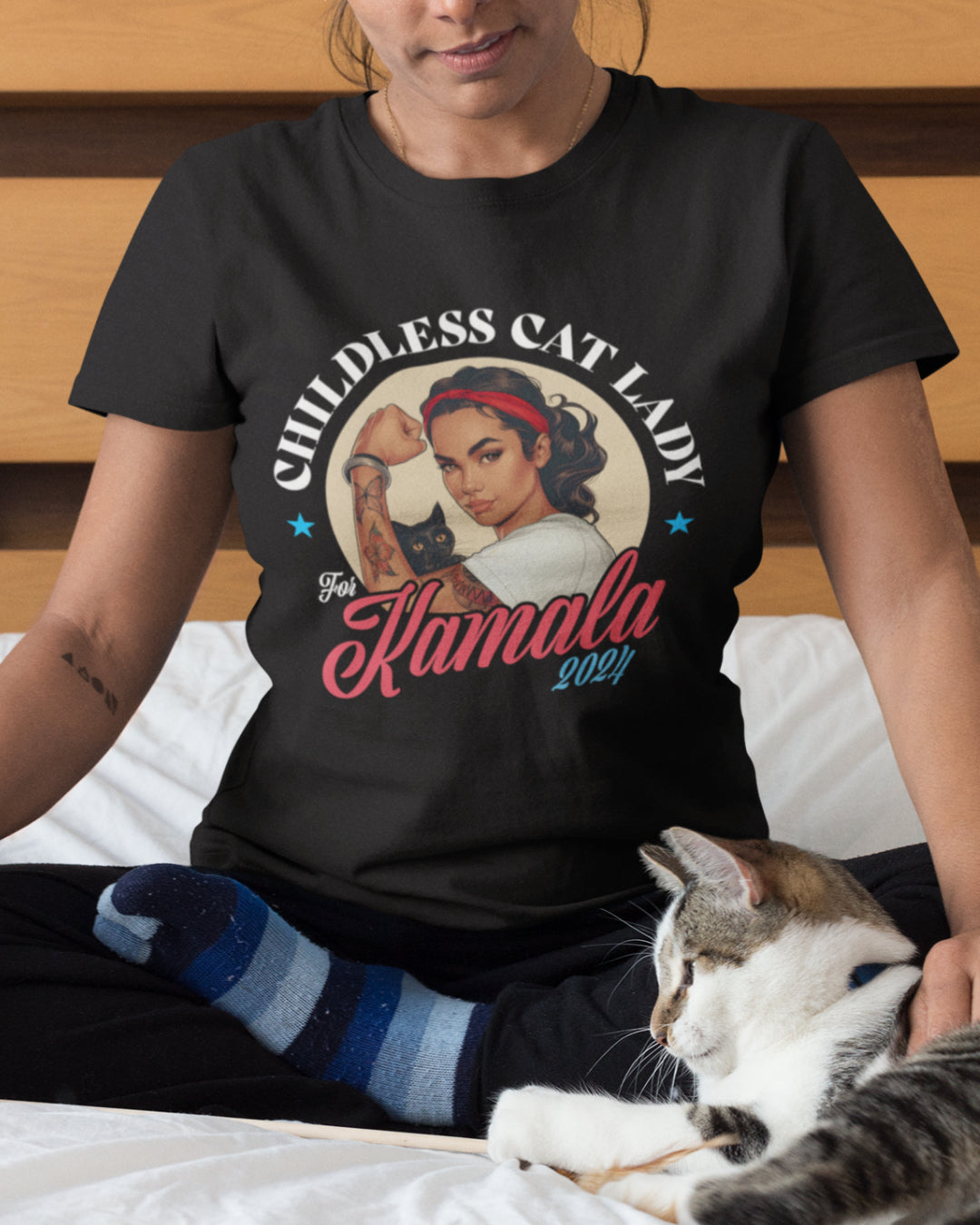 Childless Cat Lady For Kamala Unisex T-shirt