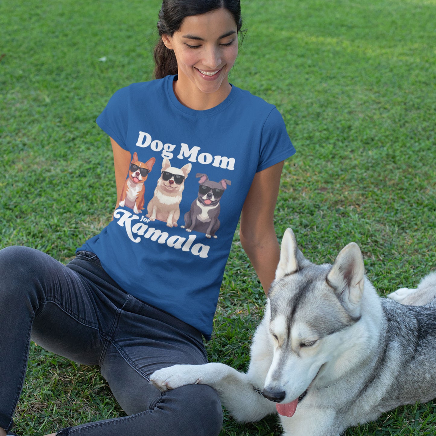 Dog Mom For Kamala Harris Unisex T-Shirt